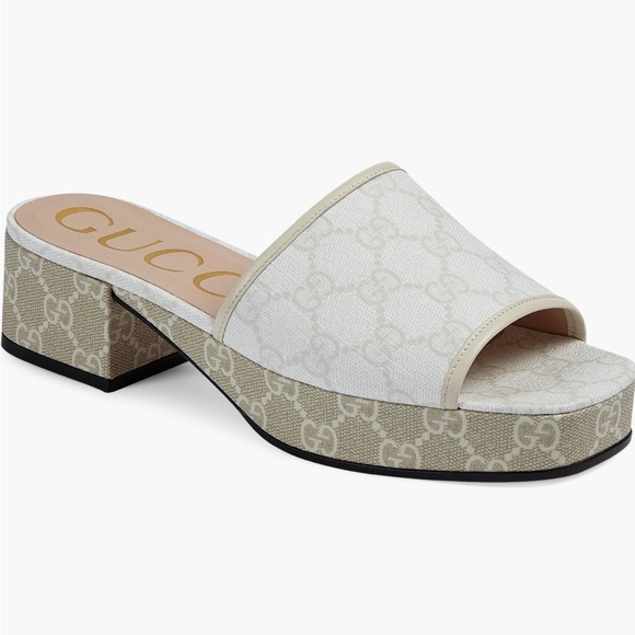 Brand new!!! Still in the box Gucci sandals! - Picture 5 of 5